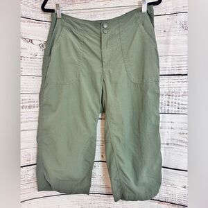 L L Bean Pants Womens Size 10 Cropped Nylon Army Green Cargo outdoors Hiking